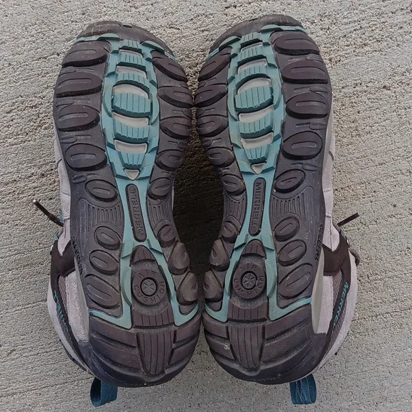 Merrell Deverta 2 Mid Waterproof Hiking Boots Womens 9 - Picture 6 of 8
